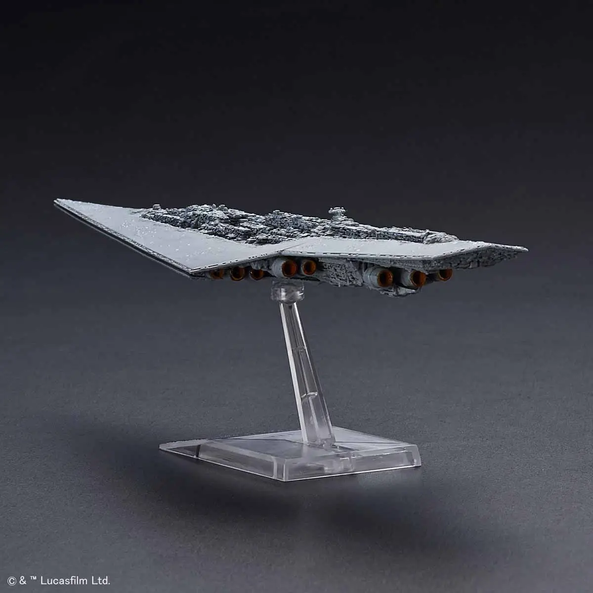 

Bandai Star Wars Assembled Vehicle Model Series 1/100000 Super Star Destroyer Executor Assembled Model Collection Gift