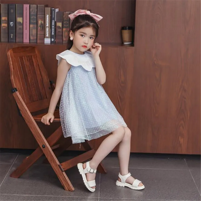 

Simple girls' sandals 2021 summer new thick soled antiskid children's beach shoes children's fashion black children's shoes