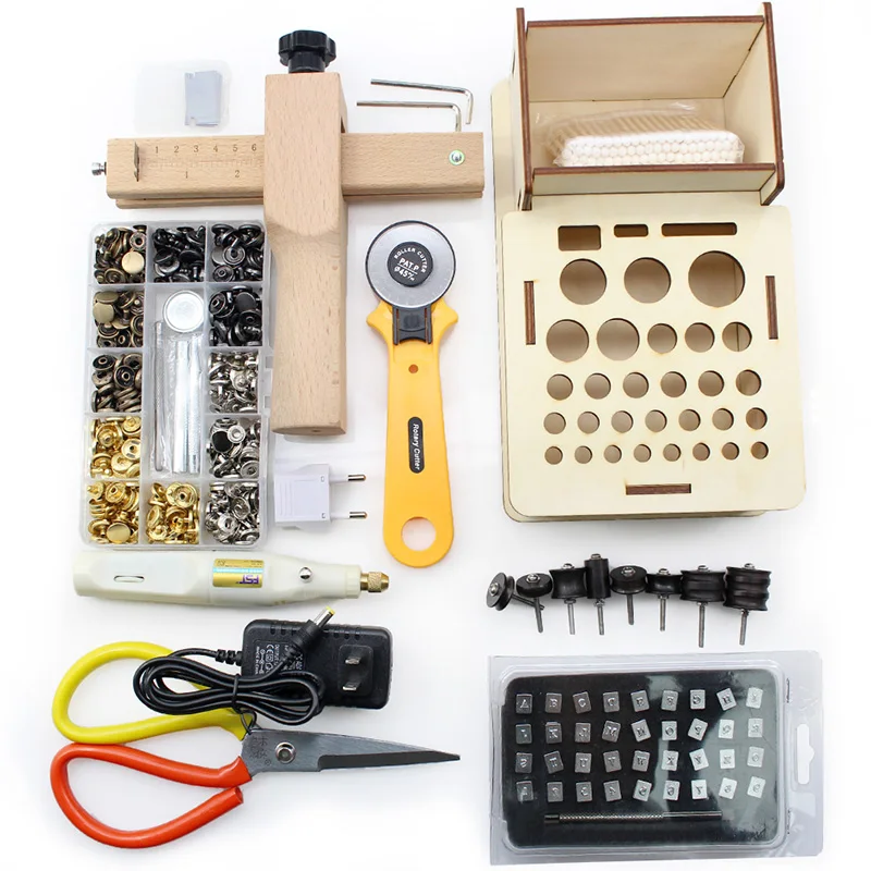 Набор инструментов для работы с кожей набор изготовления седла перфоратор