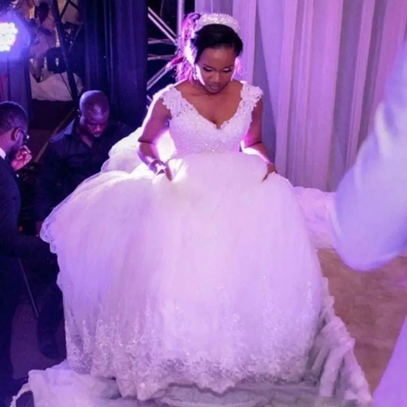 

Кружевные свадебные платья 2021 V образным вырезом в африканском стиле размера плюс, свадебные платья Арабский Платье vestido de noiva индивидуальны...