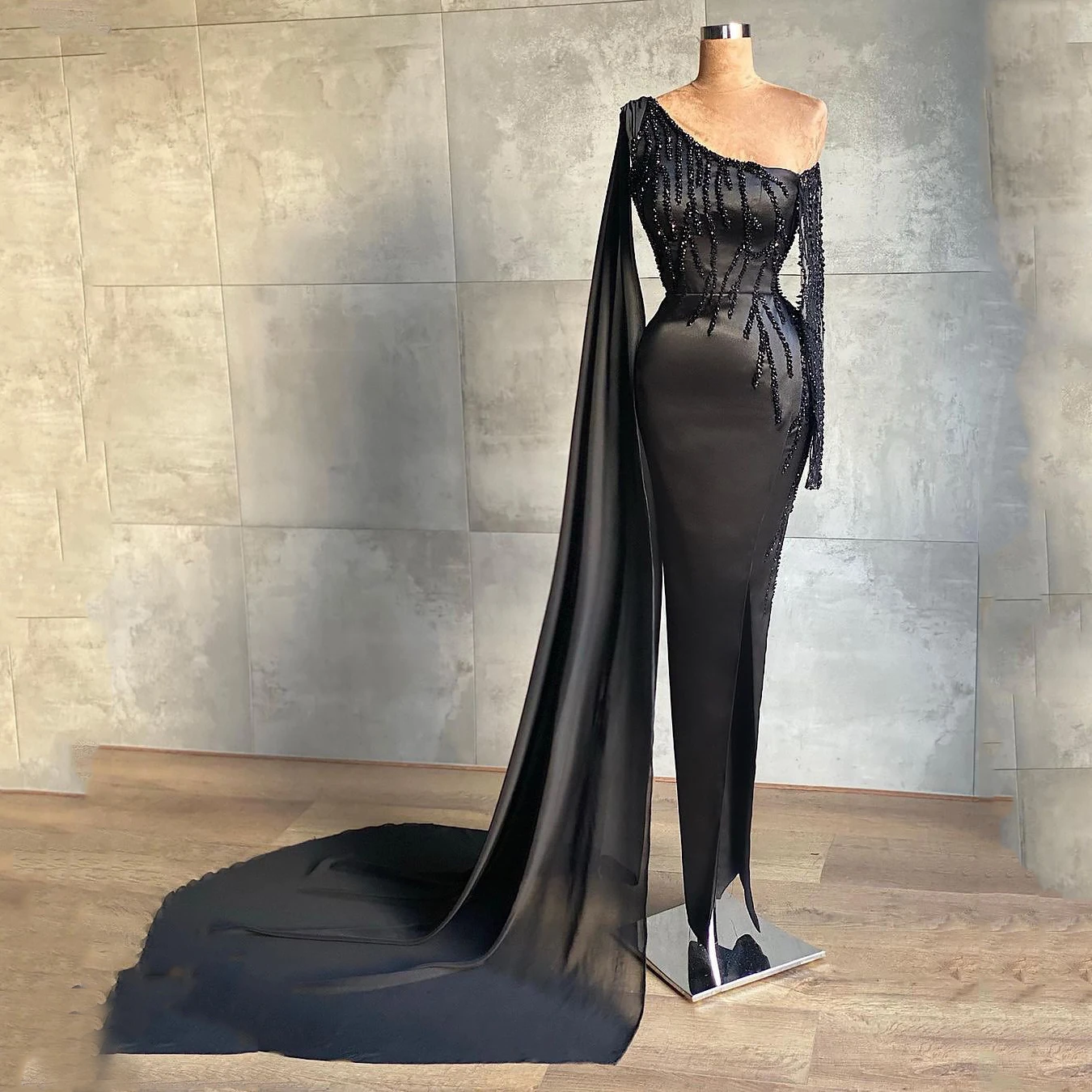

Женское вечернее платье, черное элегантное платье-Русалка на одно плечо, с длинным рукавом, с разрезом, вечерние платья со блестками