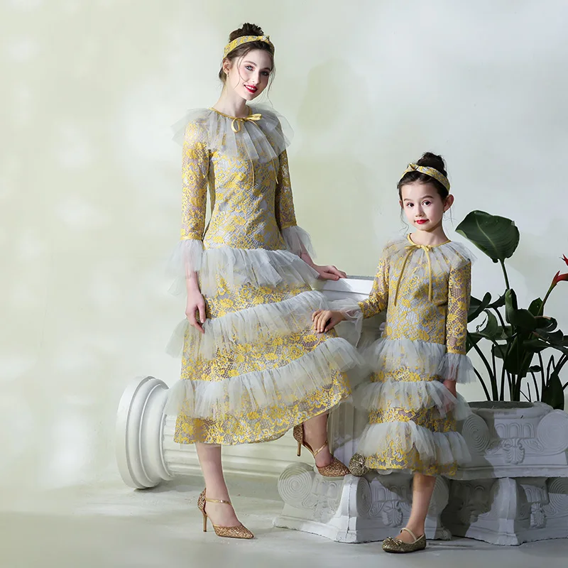 

Parent Child Prom Gown O-Neck Floral Print Luxurious Full Sleeves Tiered Tea-Length New Mother And Daughter Banquet Dresses H680