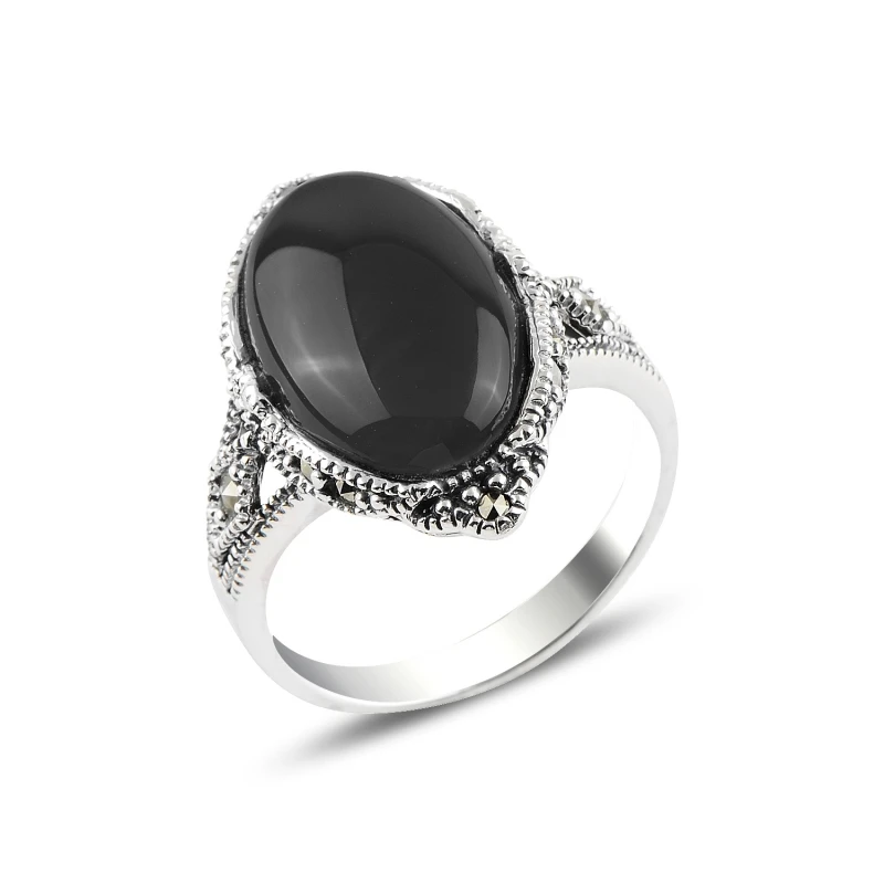 

Silverlina Silver Onyx & Marcasite Ring