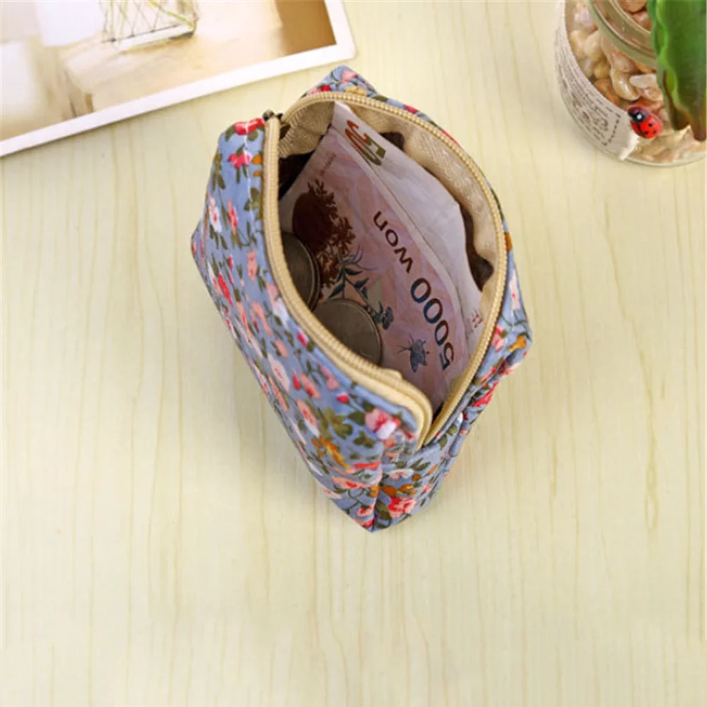 

Cartoon Girls Diaper Sanitary Napkin Storage Bag Package Bags Jewelry Travel Organizer Napkin Cosmetic Bags Make Up Case