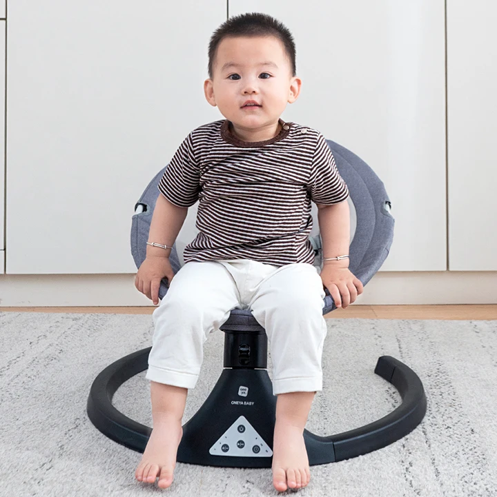 طفل مشرقة الذكية الكهربائية مهد طفل سرير كرسي متأرجح الوليد الهدوء كرسي بلوتوث مع حزام التحكم عن بعد