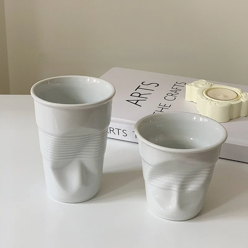LadyCC French Irregular Creative Hand Holding White Ceramic Coffee Cup Minority Personality Mug | Дом и сад