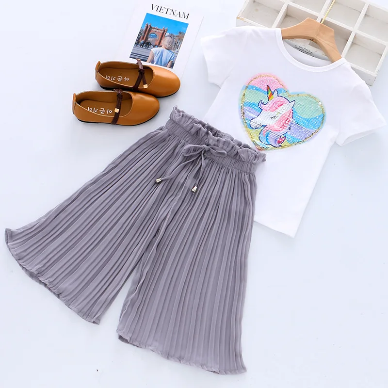 

Летняя повседневная одежда для маленьких девочек, костюмы 2022, модная футболка с мультяшным единорогом и блестками, шифоновые брюки, наряды, ...