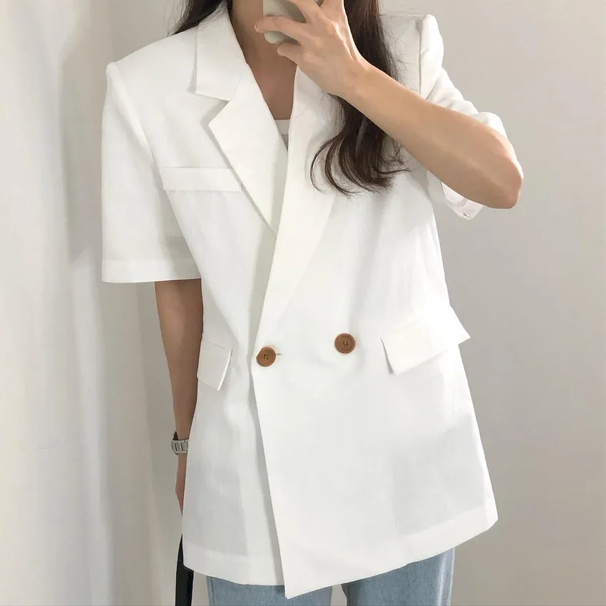 

Korean version of the summer-style minimalist suit collar two buckles loose solid color wild casual cardigan shorts