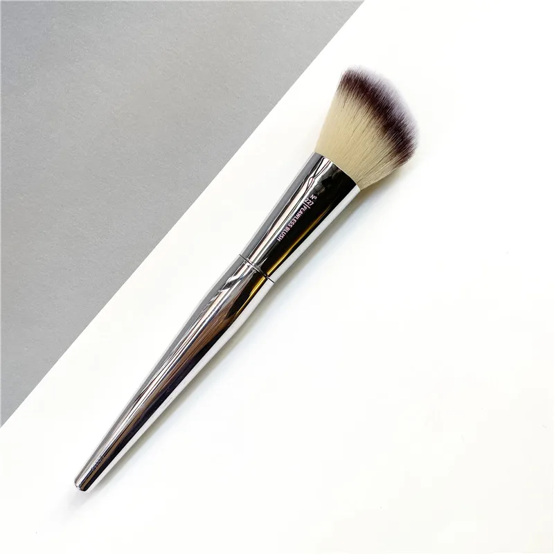 IT227 bdbeaute 227 flawless blush brush- Angled Fluffy powder creamy blush and highlighter brush - Handle Color: IT227