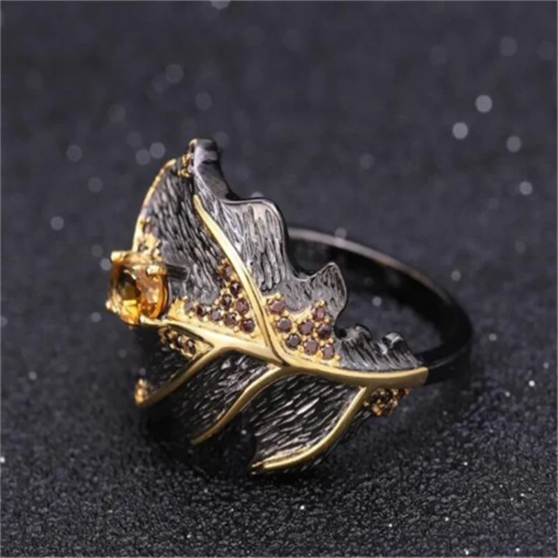 

Retro Oval Crystal Wedding Rings for Women Elegant Lady Black Gold Leaves Ring Female Jewelry Accessories wholesale