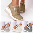 Женские кроссовки на шнуровке, спортивная обувь на танкетке, Женская Вулканизированная обувь, повседневные женские кроссовки на платформе, удобная женская обувь, 2021