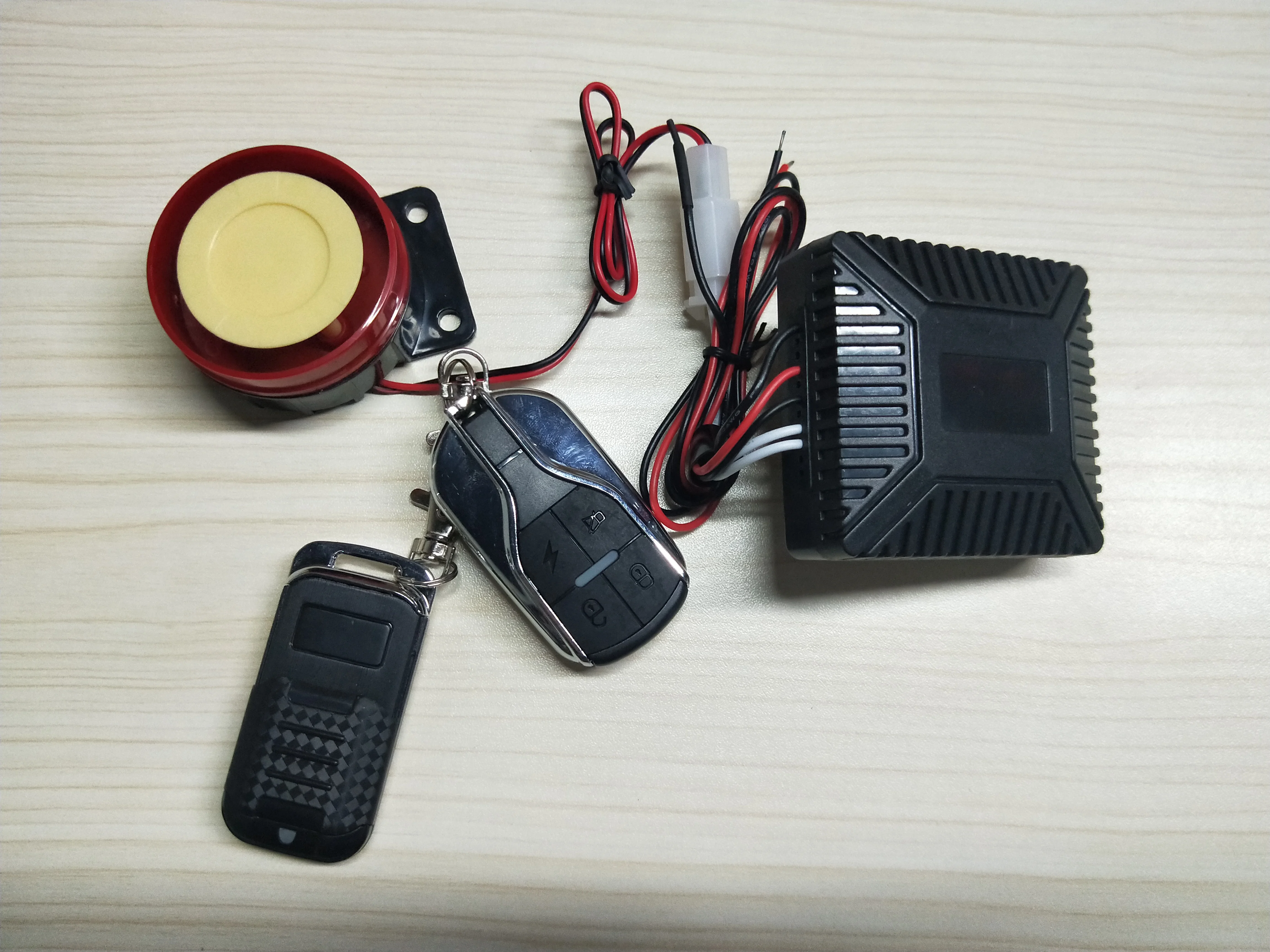 Camadek 12V Универсальный мотоцикл с напоминанием вибрацией противоугонное