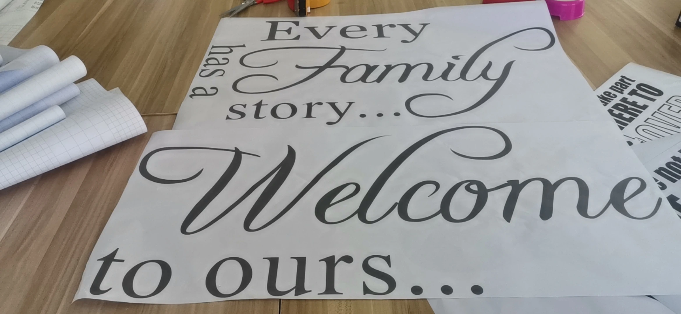 Каждая семья готова к нашему настенная наклейка со съемными буквами для гостиной