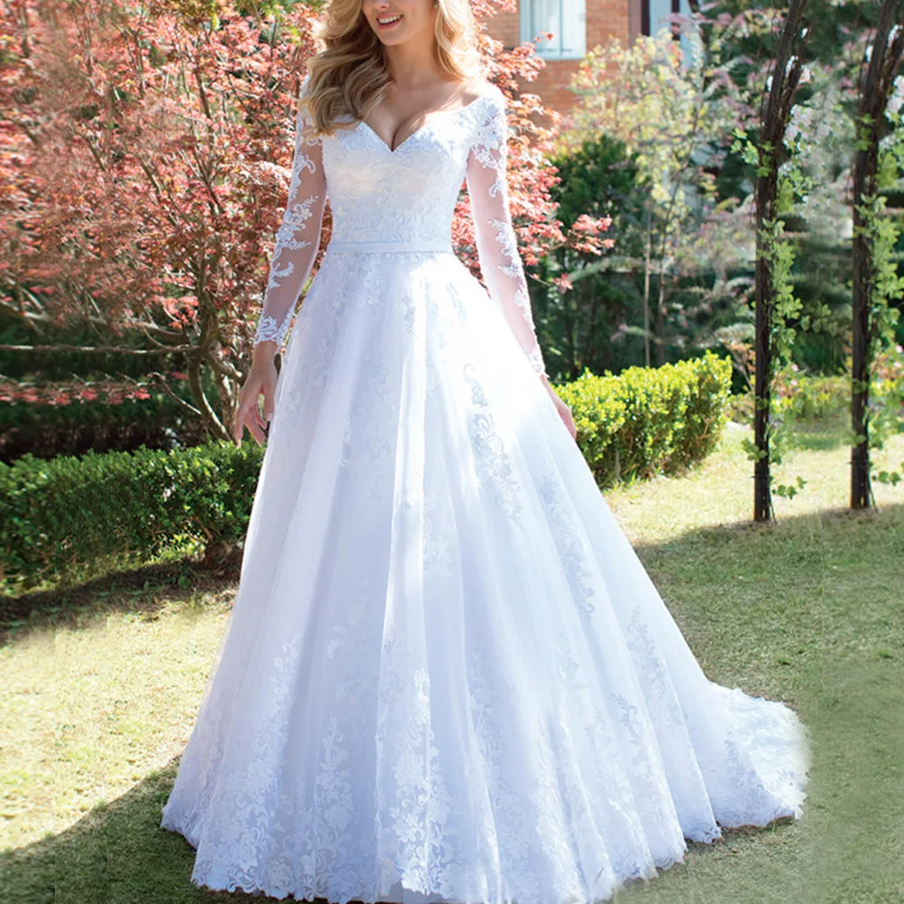 Свадебные платья с длинными рукавами и кружевной аппликацией v образный вырез