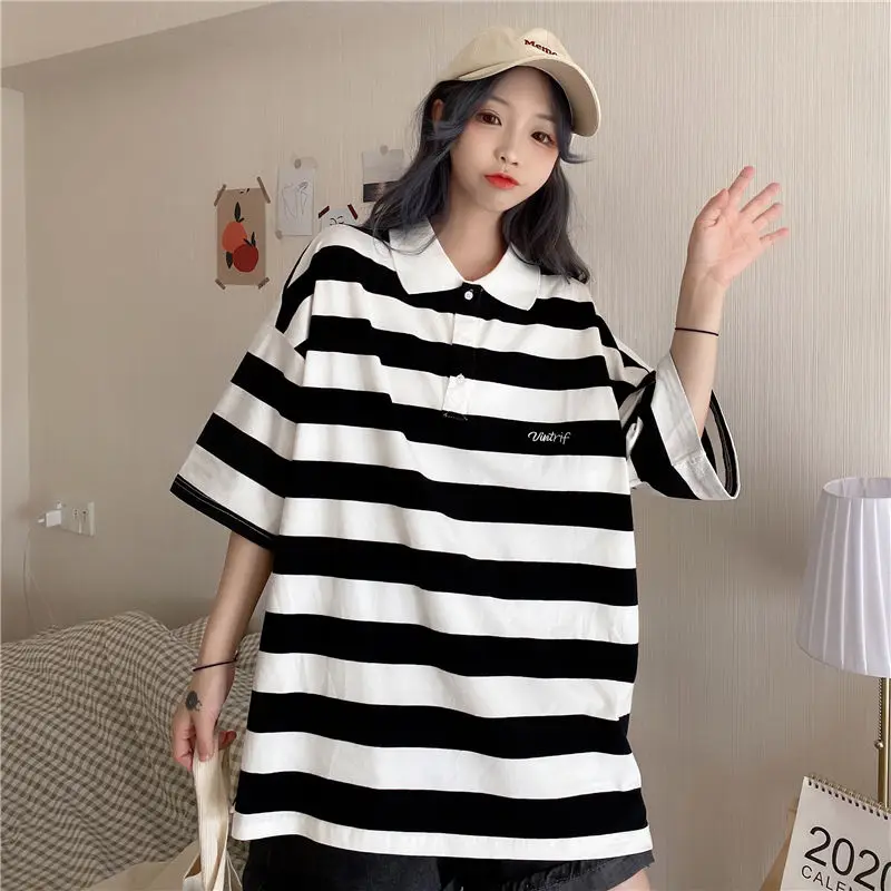 

Harajuku Hot Sale Striped Unisex T-Shirt Casual Loose Stand Collar Short Sleeve Summer Clothes Hip Hop Pullover Men T-Shirt Top