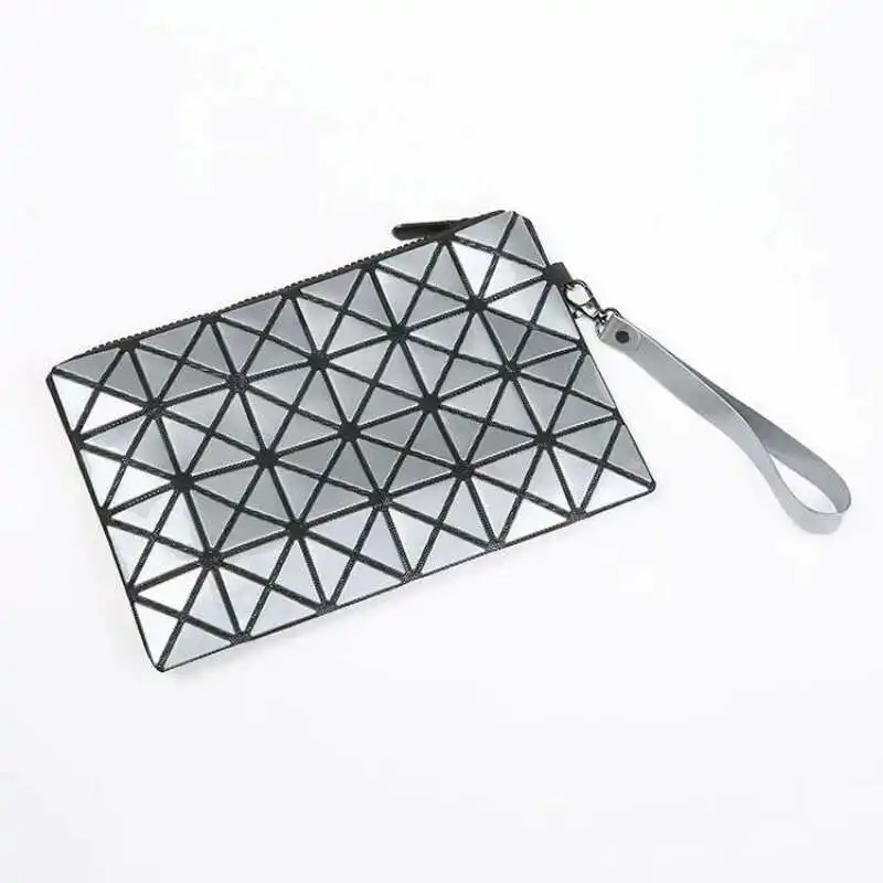 

Fashion Comestic Bang for Women with Grometric Bright PVC Makeup Bag Storage Bag Lady Make Up Bag Travel Handbag