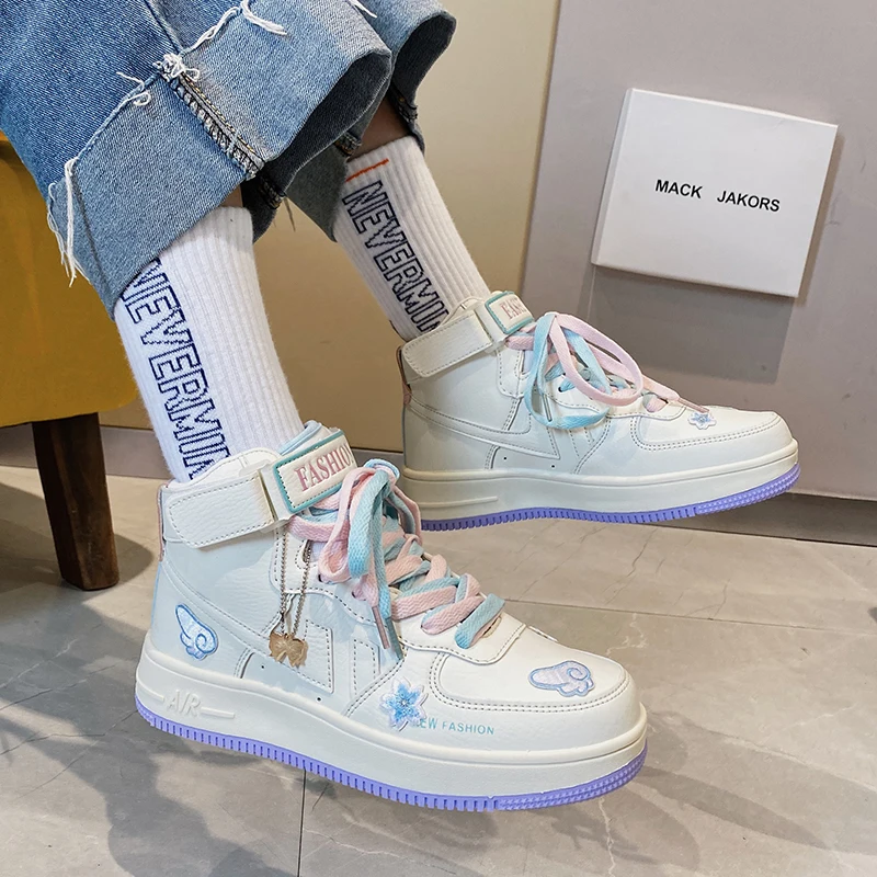 

Women's Sneakers Platforms Lolita Sport Female Flats Shoes Tennis Femme Boots White Running Kawaii Anime Basket Harajuku Shoes