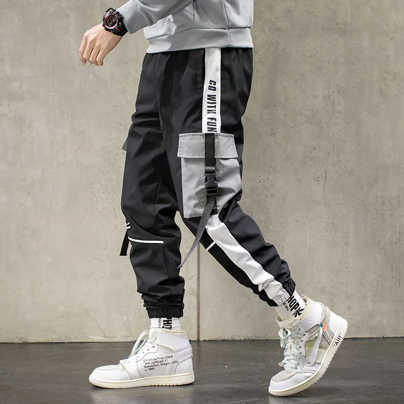 

Streetwear Men Black Joggers Pants 2021 Mens Big Pockets Ribbons Hiphop Cargo Pants Male Overalls Sweatpants Men Clothes
