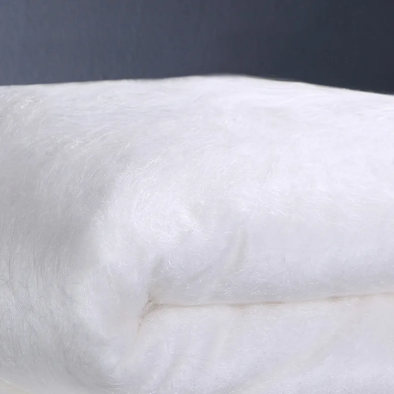 Роскошный гипоаллергенный одеяло, наполненное 100% натуральным длинным шелковым шелком от шелкопряды летнего сезона на заказ.