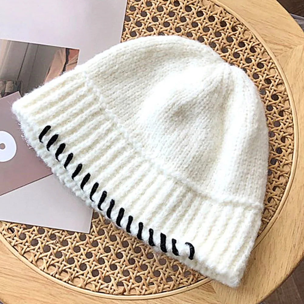 

Knitted Bucket Hat Female Autumn Winter Vintage Thickened Warm Fisherman Cap