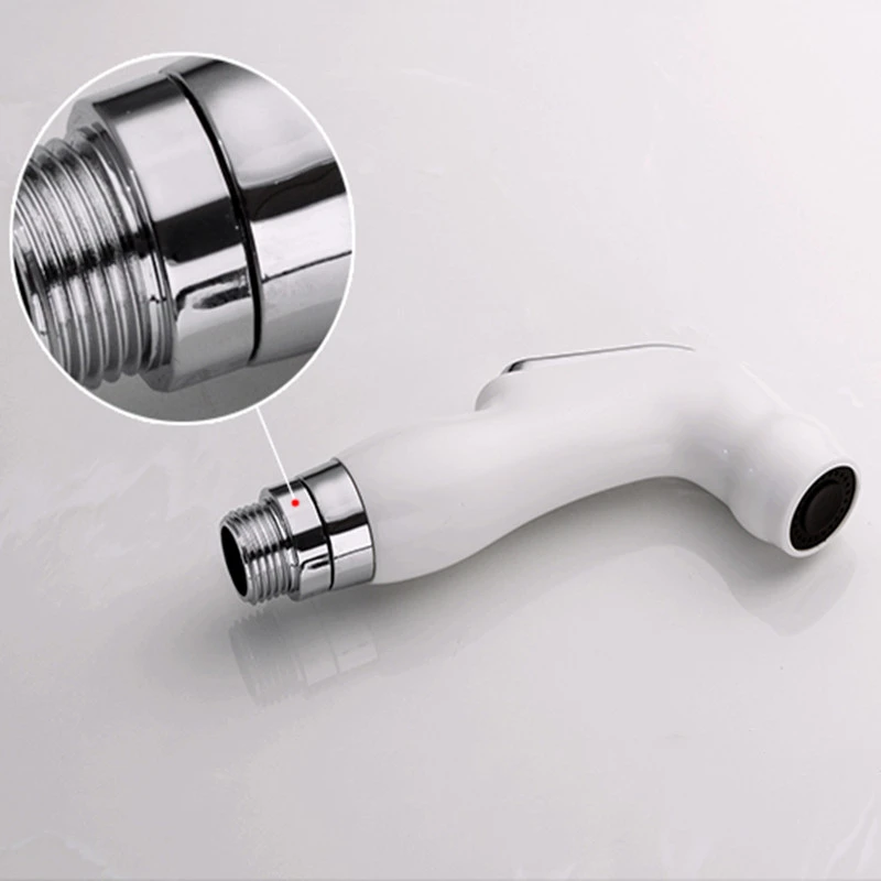 Пистолет распылитель LIUYUE для биде многоцветный ручной из АБС пластика ванной