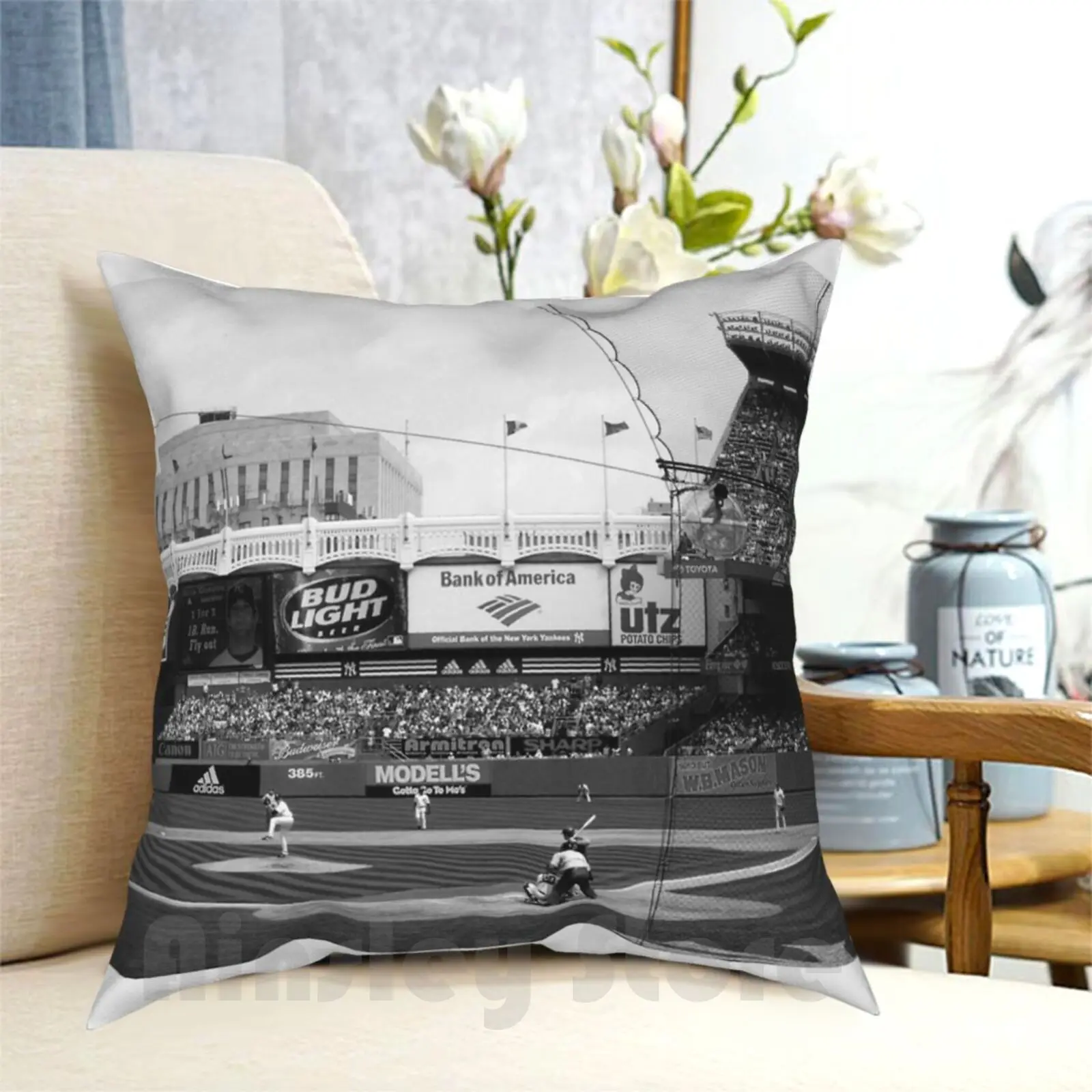 Подушка в стиле Нью-Йорка с рисунком