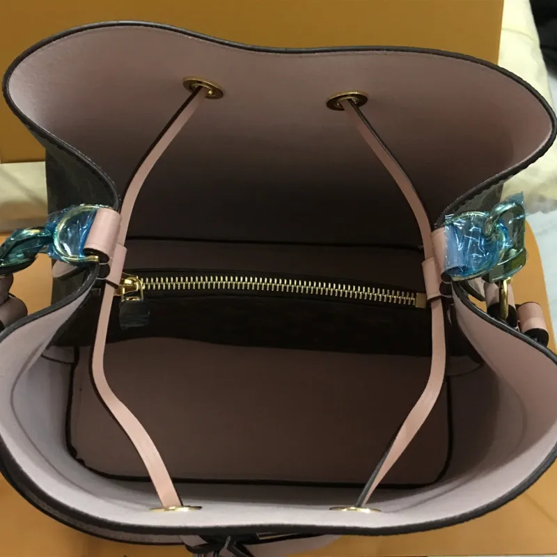 Женские любимые сумочки Весна 2019 трендовая сумка ведро из телячьей кожи женская