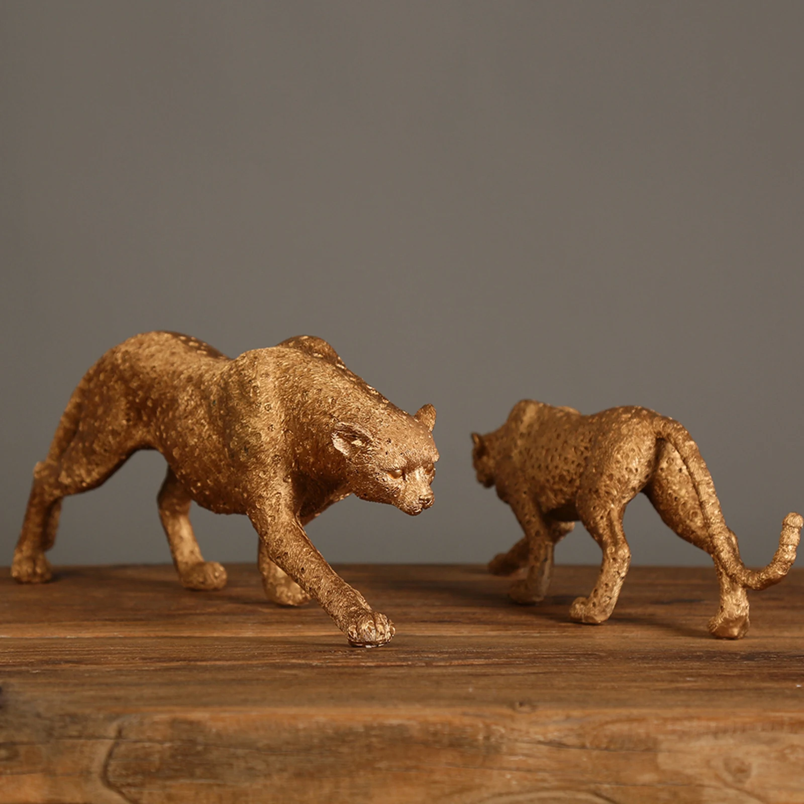 

Panther Statue Desktop Leopard Figurine Ornament Living Room Bookcase Decor