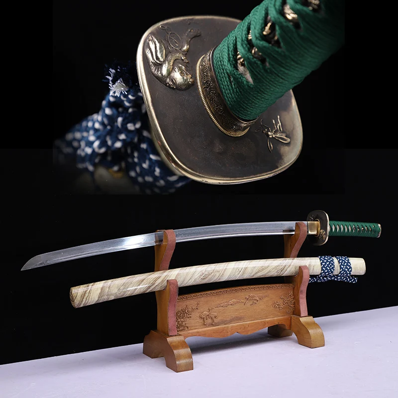 

Japanese Katanas Patterned Steel Oil Quenched Blade Battke Ready Razor Sharp Full Tang Warrior Swords Handmade Catana