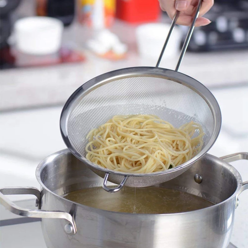 Сетчатый фильтр из нержавеющей стали с длинной ручкой для кухни маленький