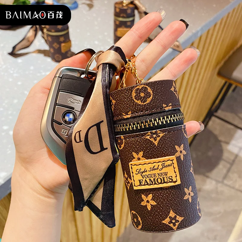 

Creative Silk Scarf Presbyopic Bucket Lipstick Pack Keychain LargeCapacity Storage Bag Exquisite Couple Accessories Pendant Gift