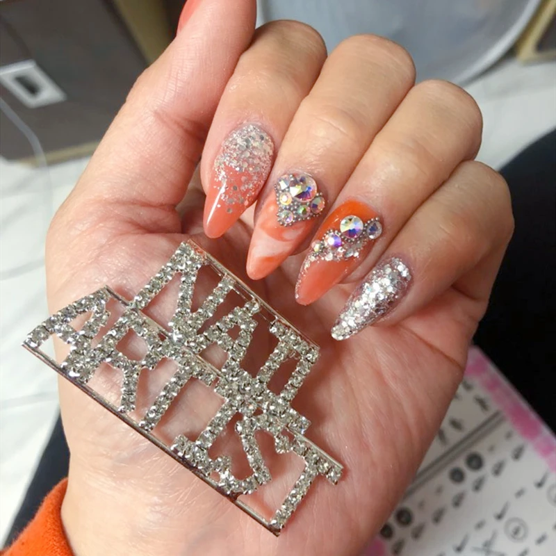 Bling Words Pin &quotNAIL ARTIST&quot брошь ювелирный подарок|brooch jewelry|brooch giftjewelry brooch |