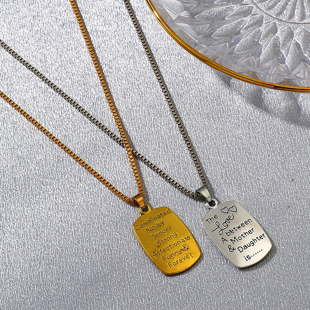 

Fashion New Hot Mother Daughter Necklace Metal Splicing Engraved Letter Love Necklaces for Women Girls Mom Party Jewelry Gift