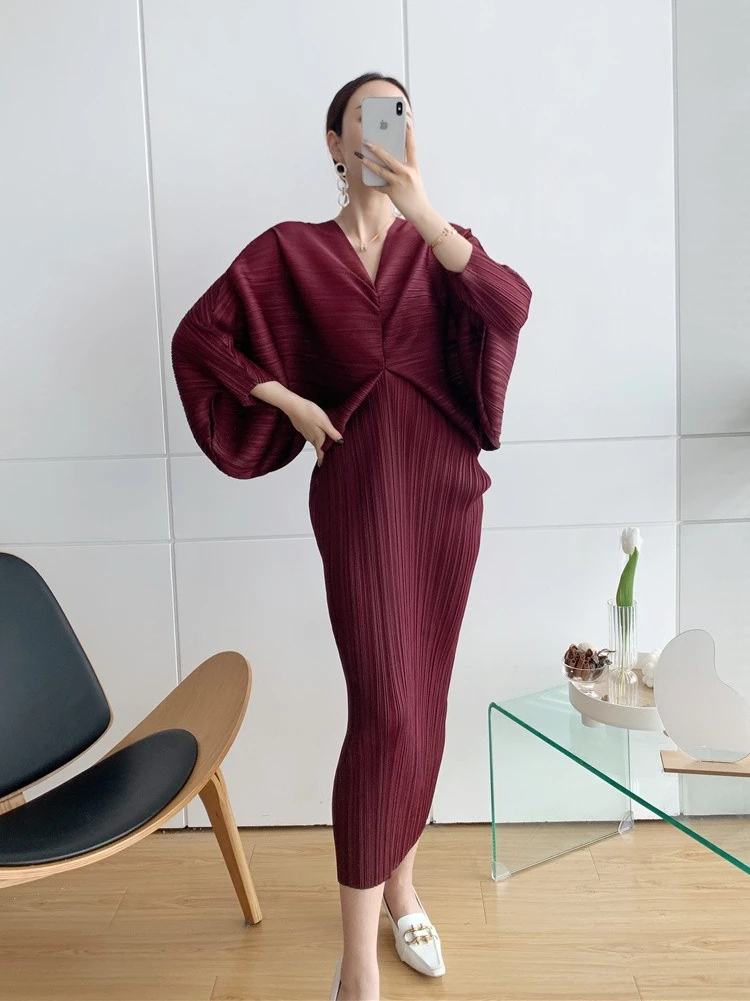 

Женское плиссированное платье миаке, осеннее платье с рукавом «летучая мышь» и V-образным вырезом, женская одежда, 2021