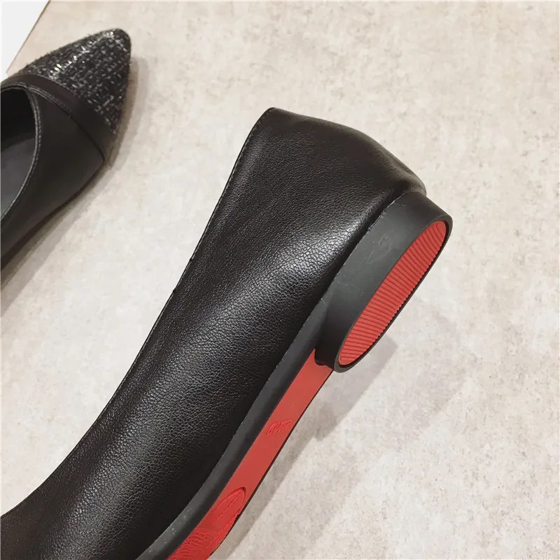 Туфли женские классические базовые Лоскутная ткань без застежки заостренный