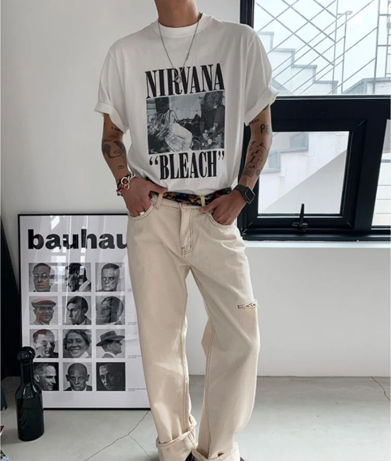 

Новинка лета, Мужская футболка в американском стиле с круглым вырезом и короткими рукавами, Корейская версия модной свободной ретро-футбол...