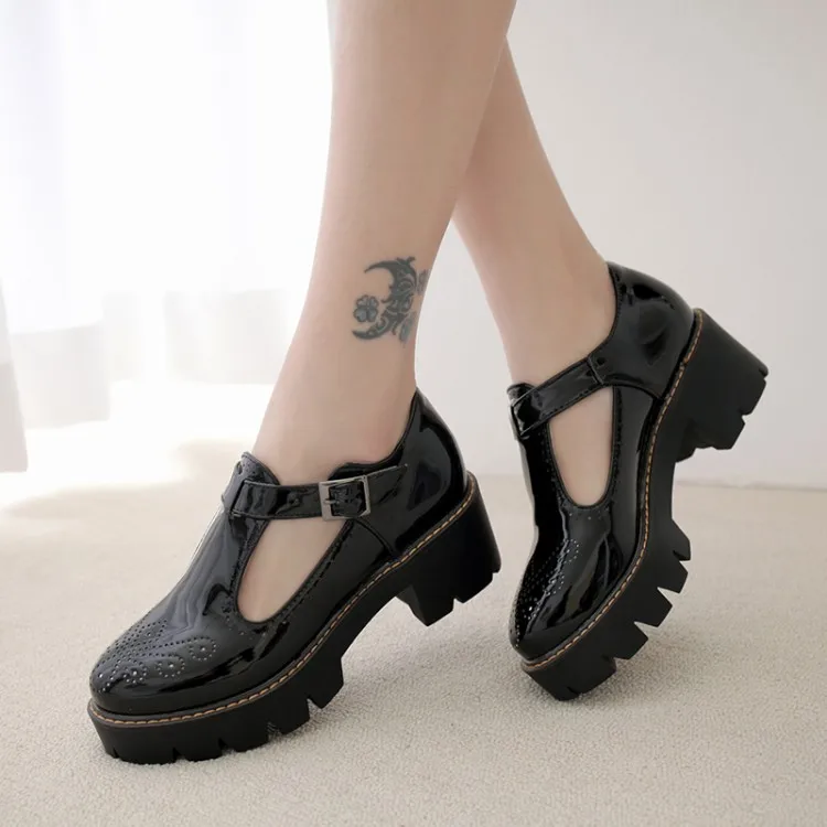 

AGODOR T-Starp Oxfords Platform Casual Brogue Shoes Woman Vintage Creepers Square High Heels Women Patent Leather Pumps Shoes