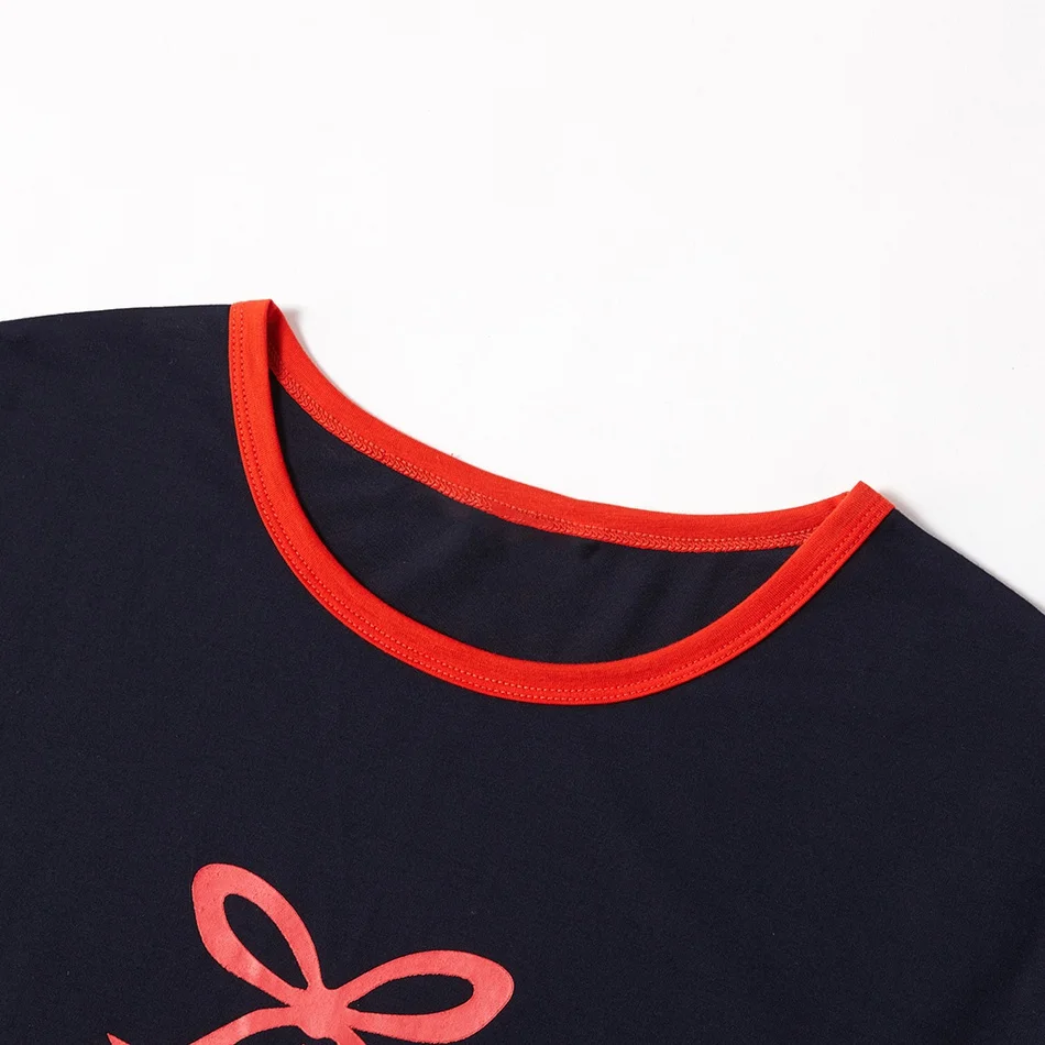 

2020 Xmas Dad Mom Kid Baby Family Pajamas Parent Child Outfit Christmas Homewear Cartoon Snowflake Elk Pentagram Print