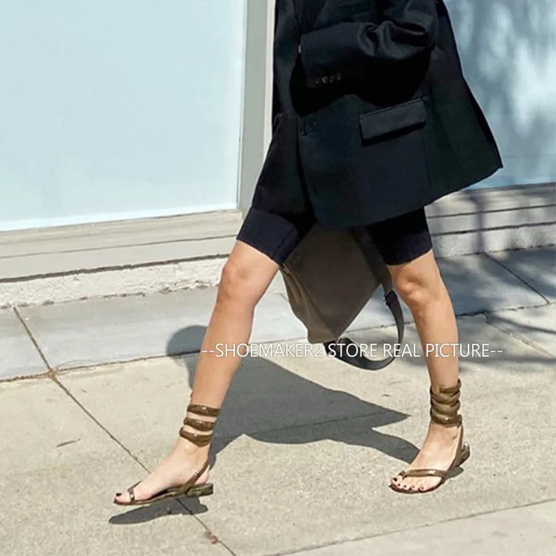 Женские босоножки из натуральной кожи на плоской подошве | Обувь
