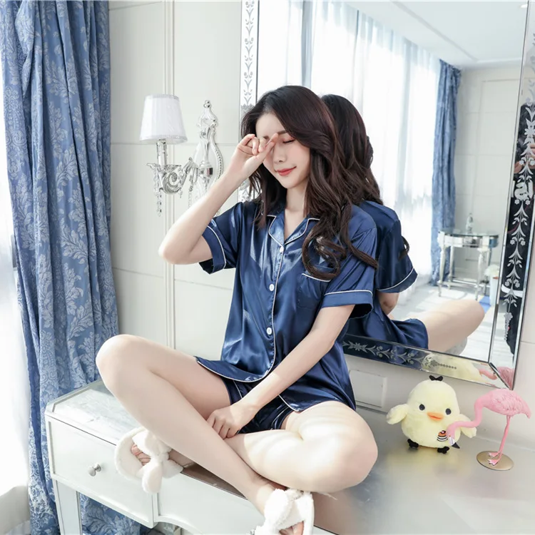 Весенние одноцветные синие красные шелковые пижамы женские летние с короткими