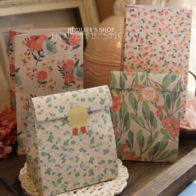 

4PCS/lot Romantic floral paper bag Food Gift Bags Flowers Best Gift Bag for Christmas Wedding Party Favors