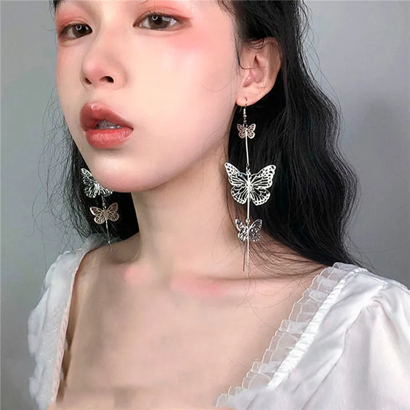 

Harajuku Gothic Silver Color Hollow Butterfly Long Tassel Pendientes Earrings 2020 Kpop Womens Egirl Vintage Aesthetic Jewelry