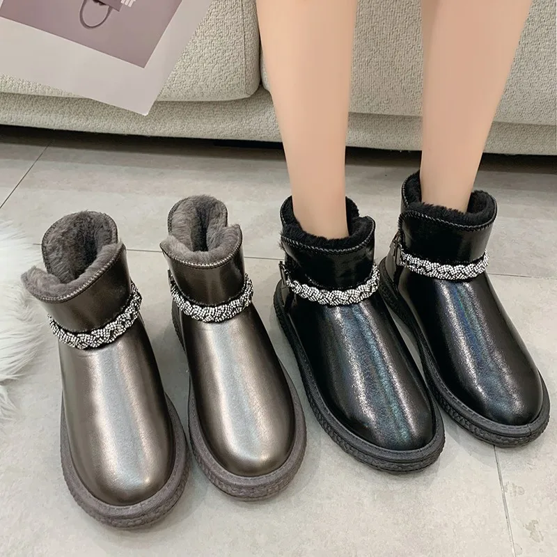 

Snow Boots Women's Winter 2021 New Plus Velvet Padded Fashion Waterproof Fur One Korean Version Of Warm Cotton Shoes Spot.