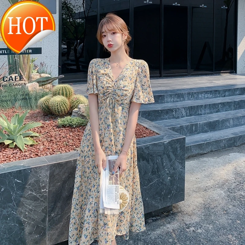 

Dress Lady Xia 2021 new French super Sensen flying sleeve sweet first love flower fairy skirt