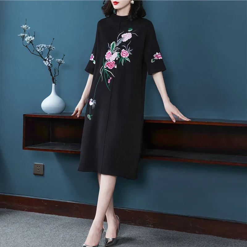 Autumn And Winter Knit Wool Dress Vintage Style Embroidery Refined Elegant Loose Women Dress S-2XL