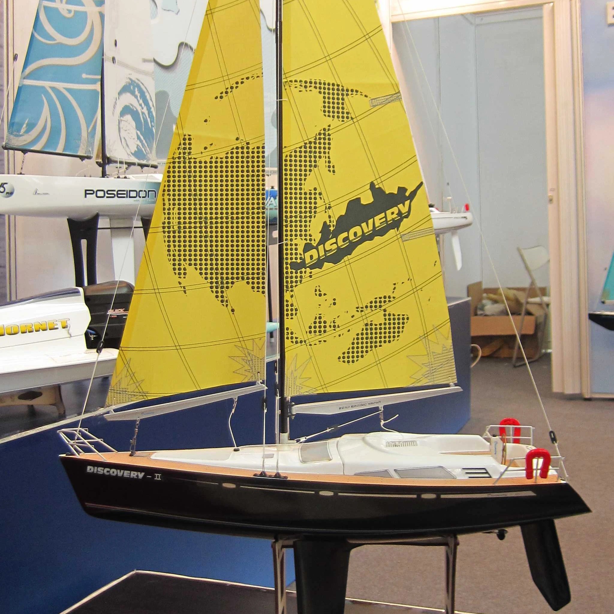 Beili Discovery II парусная лодка 620 мм RC весы яхты W/2 4G 4 канальная радиосистема RTR или