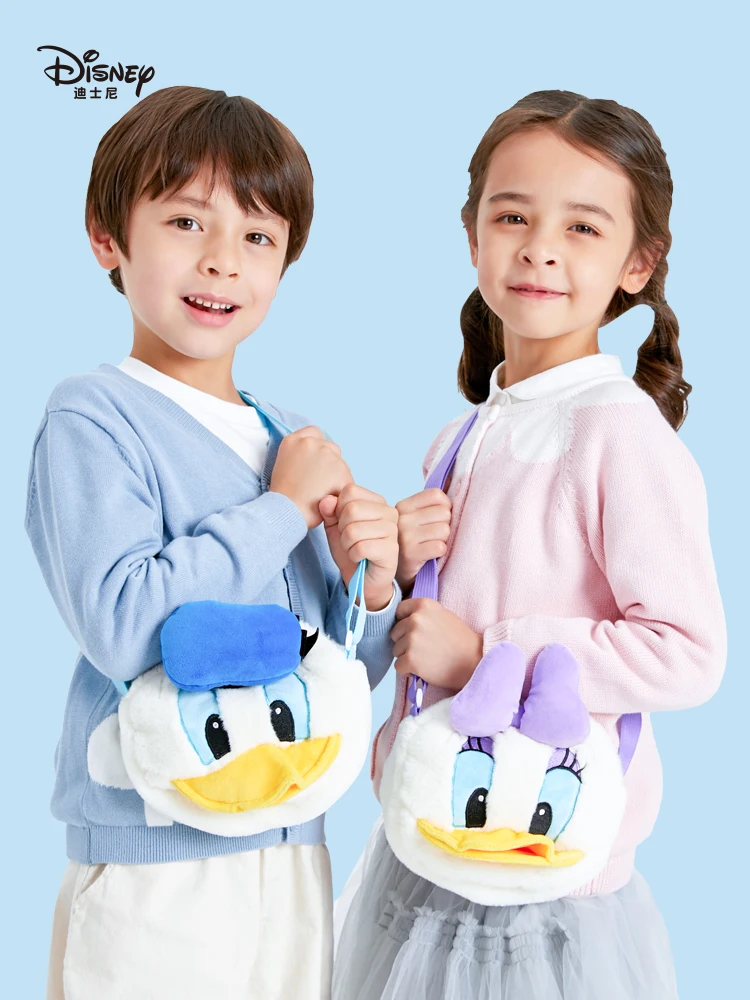 

Disney cartoon doll messenger bag Donald Duck Mickey fashion plush small bag cute children's wallet