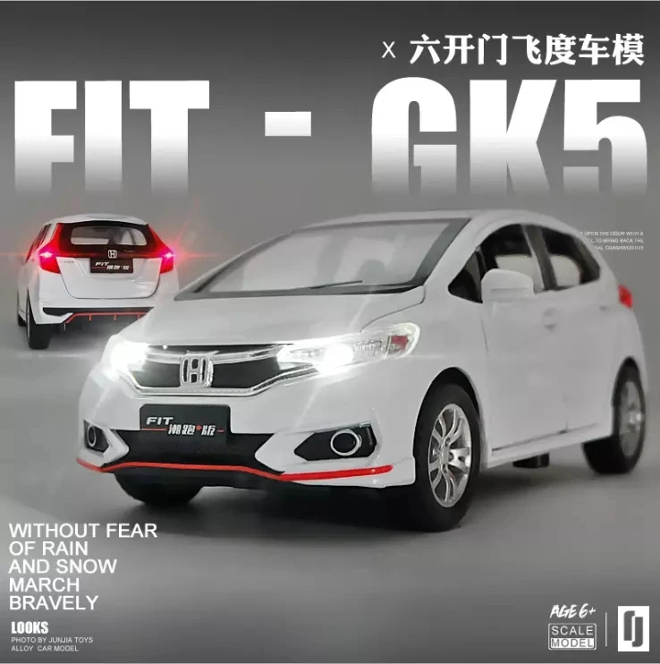 Модель автомобиля Honda Fit из сплава 1: 32 модель со звуком и светильник на 6 дверей