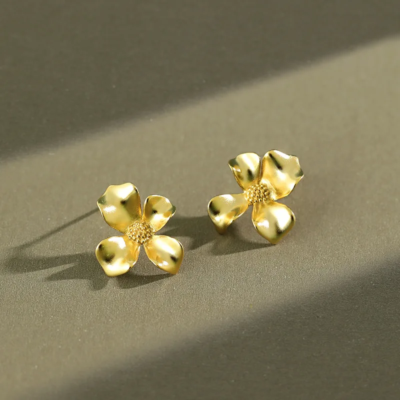 

Real 925 Sterling Silver Flower Earrings for women Earing Fine Jewelry 2020, Simple Gold Color Floral Stud Earrings Girl Gifts