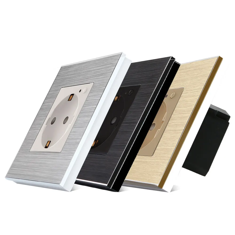 Настенная розетка с дистанционным управлением и поддержкой Wi Fi в алюминиевой